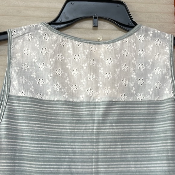 NWT Bundle of 2 tops size small - Picture 14 of 15